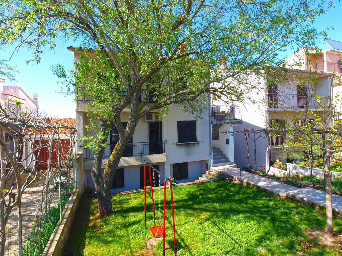 Apartment Dean 1595 Fazana Bagian luar foto